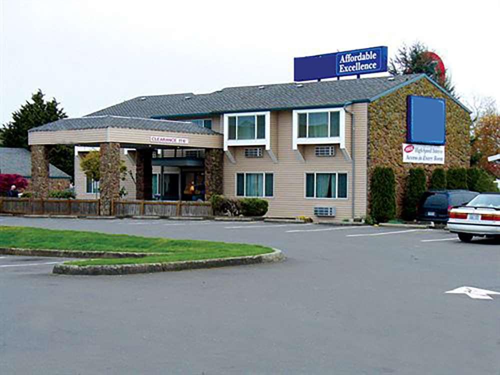 Red Lion Inn & Suites Vancouver Bagian luar foto